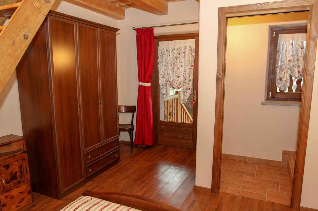 La Maison De Deni Aymavilles Exterior photo